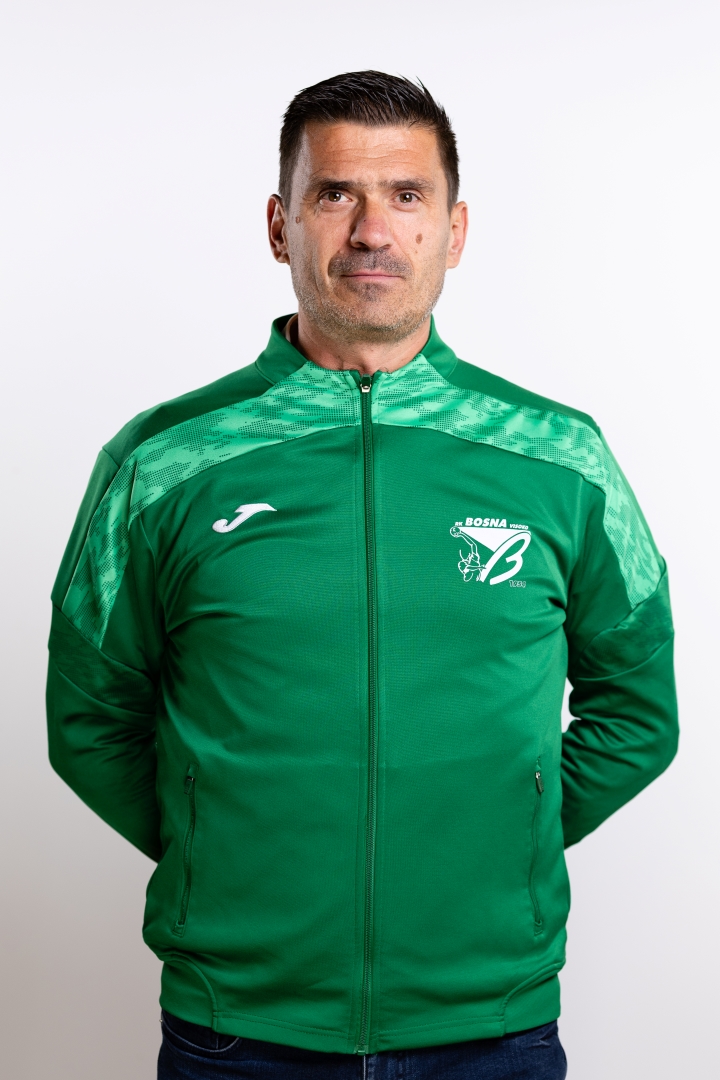 Haris Efendira